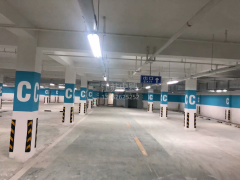 地下停車場劃線用什么材料,停車場劃線要用什么工具？